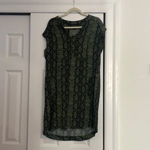 Anthropologie Green Snake Print Dress - Size Small - Worn once